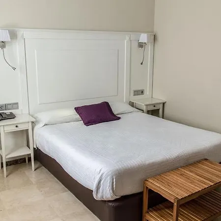 Sevilla Hotel 4*