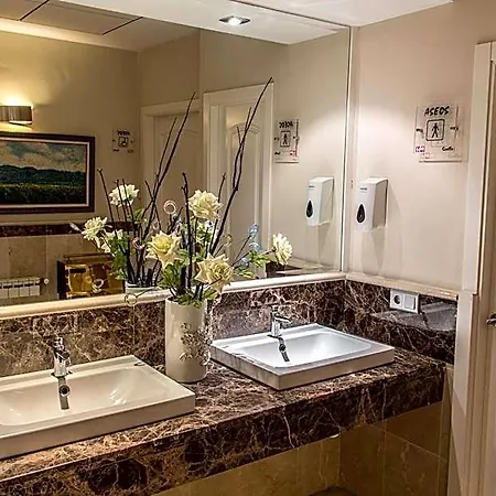 Hotel Sevilla 4*