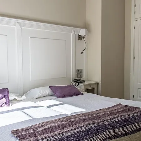 Hotel Sevilla 4*