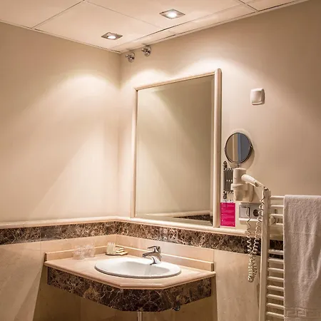 Sevilla Hotel 4*