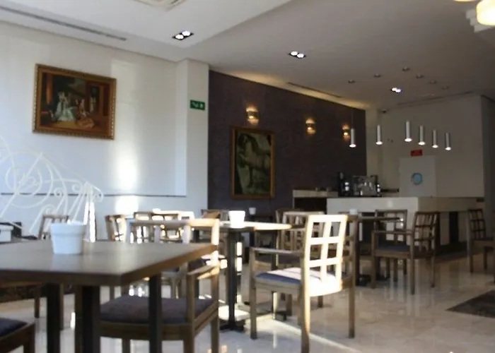 Hotel Sevilla 4*
